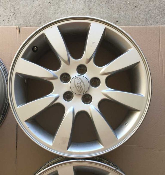 Subaru Forester (Enkei-Made in Japan)