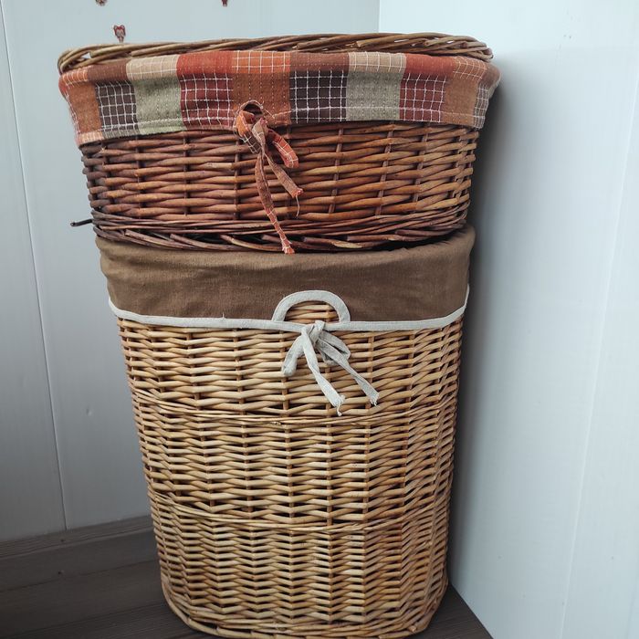 Корзины для белья. Состояние отличное