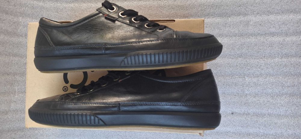 Обувки Ecco № 42