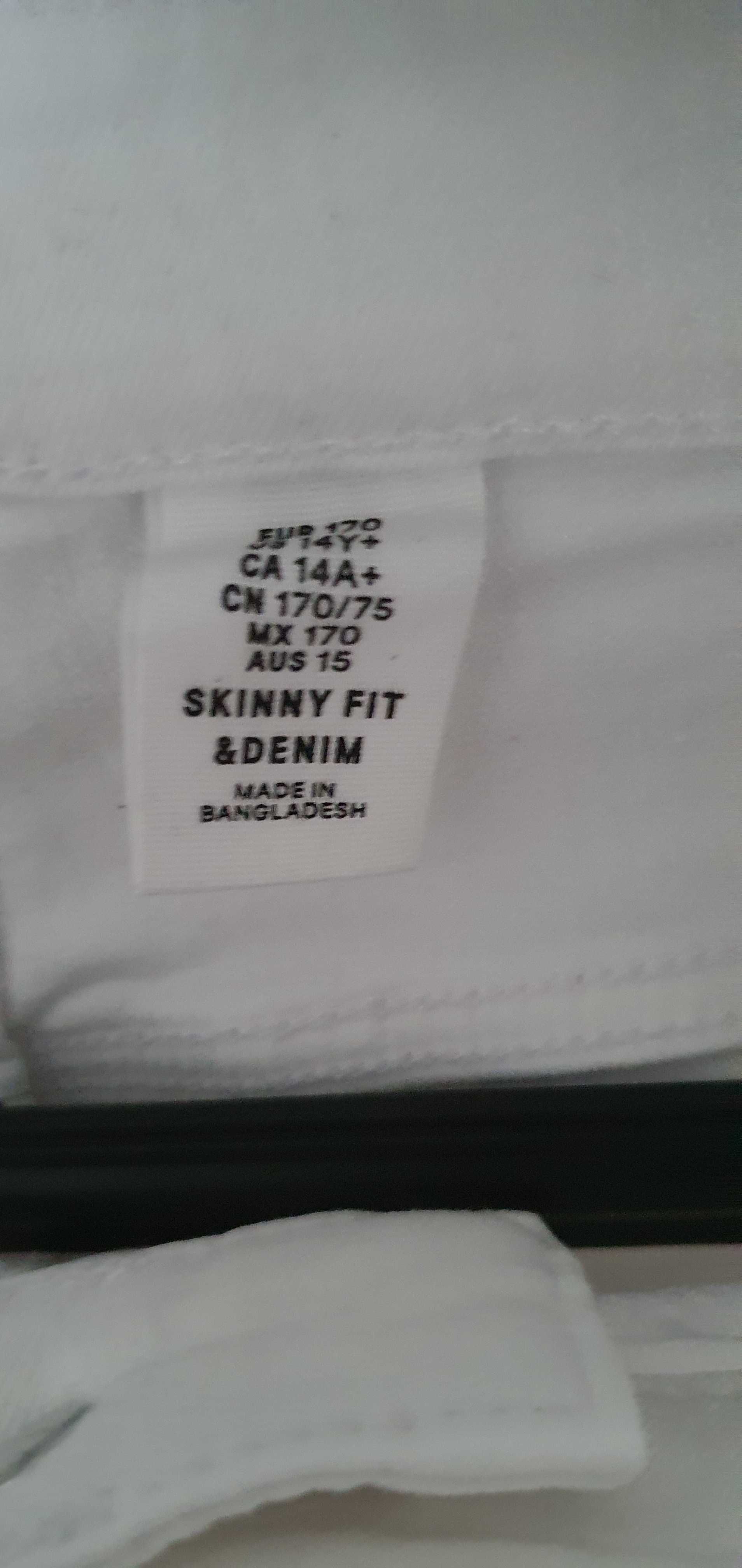 4 чифта дънки