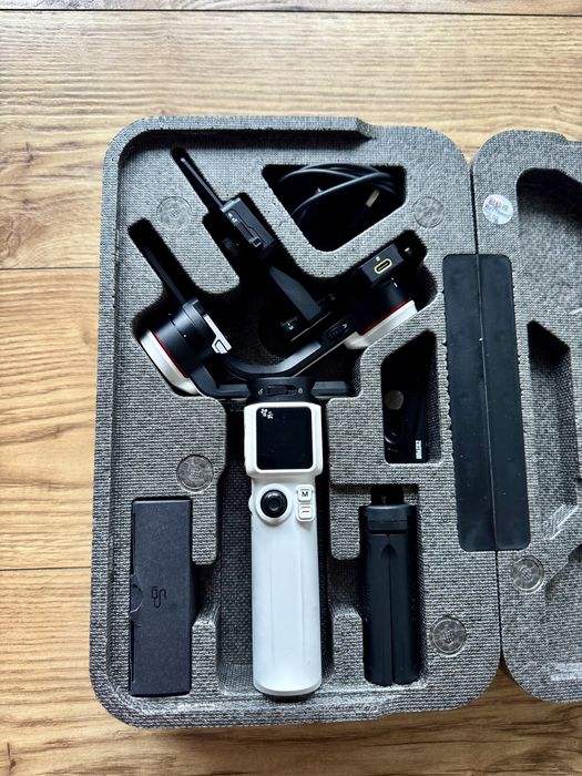 ZhiyunTech Crane M3S Stabilizator Gimbal Bonus Clema Telefon