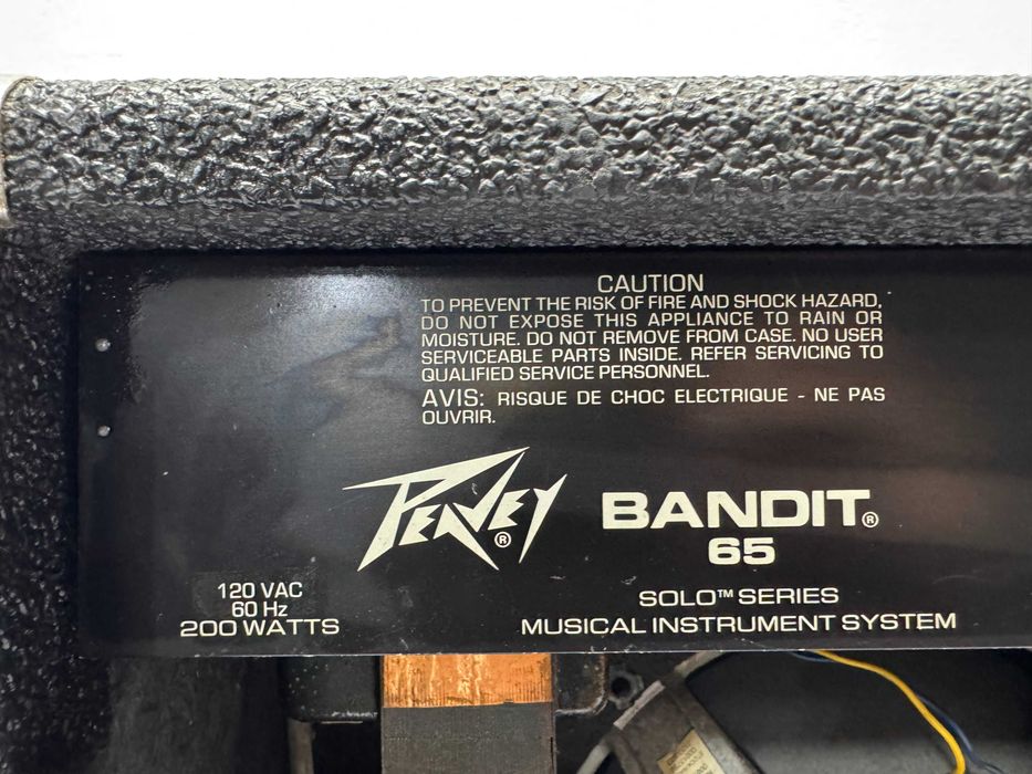 Кубе - Peavey Bandit 65