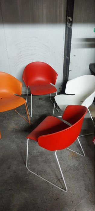Scaune plastic exterior sau interior( pret per bucata)