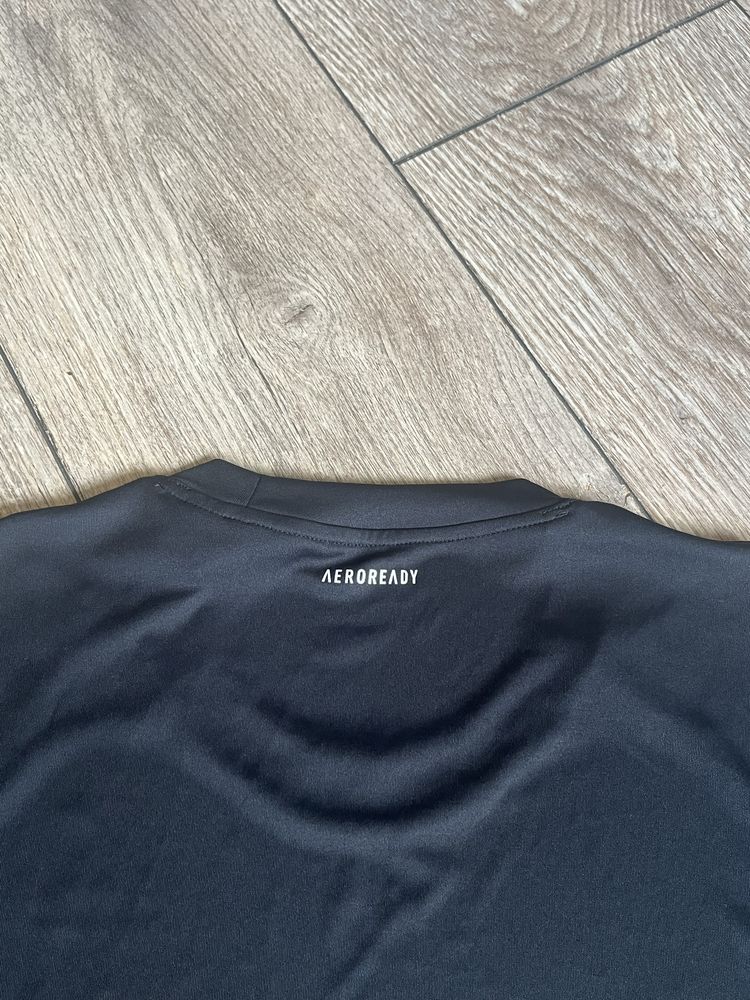 ADIDAS Club Tennis 3 Stripe - Тенис модел  - Нова размер М / Оригинал