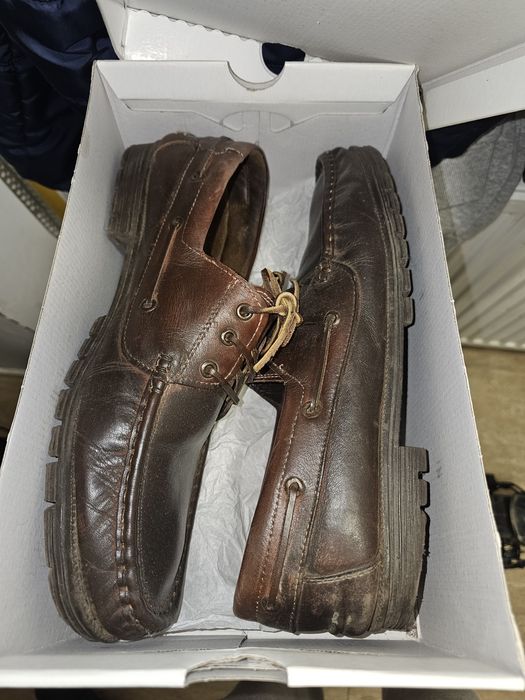 Donez încălțăminte