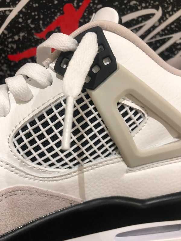 Jordan 4 Retro Military Black EU.40