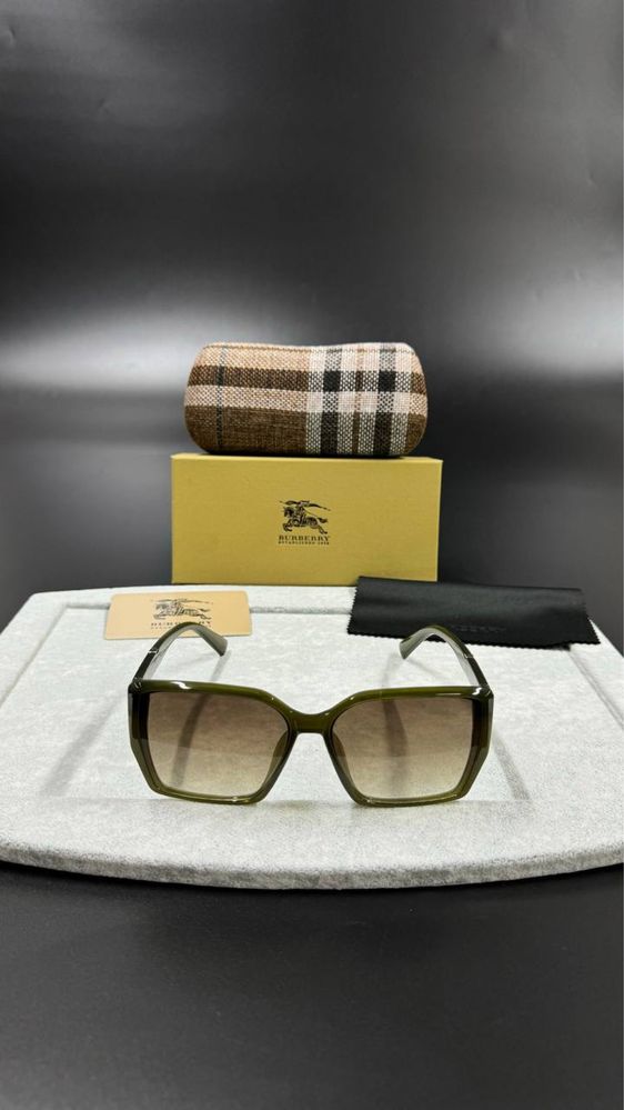 Ochelari de soare BURBERRY