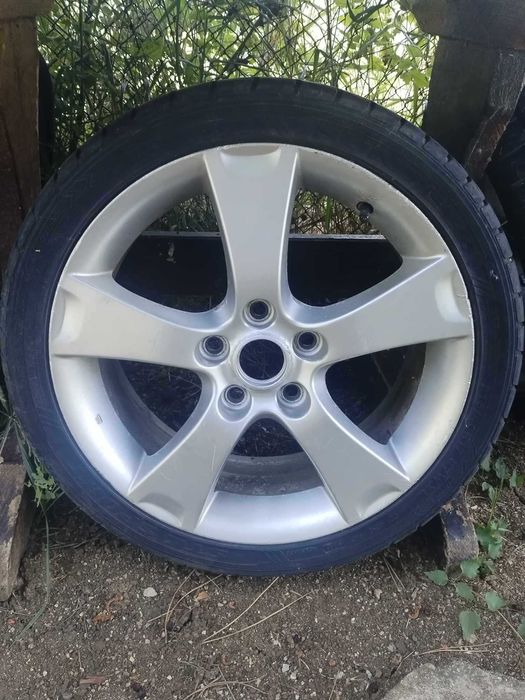 Гуми със джанти за mazda 3