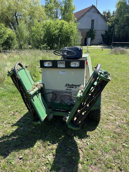 Tractor tuns gazon si iarba profesional Sabo Roberine tractoras