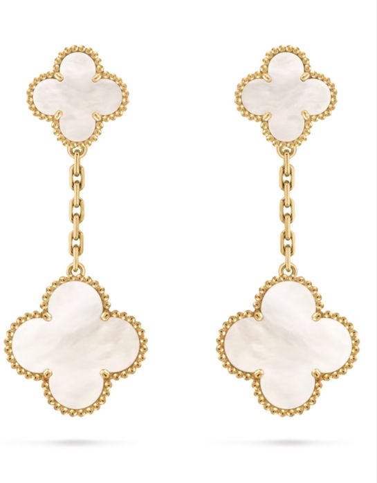 Обеци със златно покритие VC