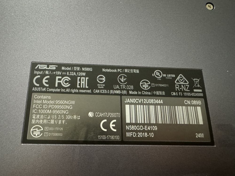 Лаптоп Asus Vivobook Pro N580G