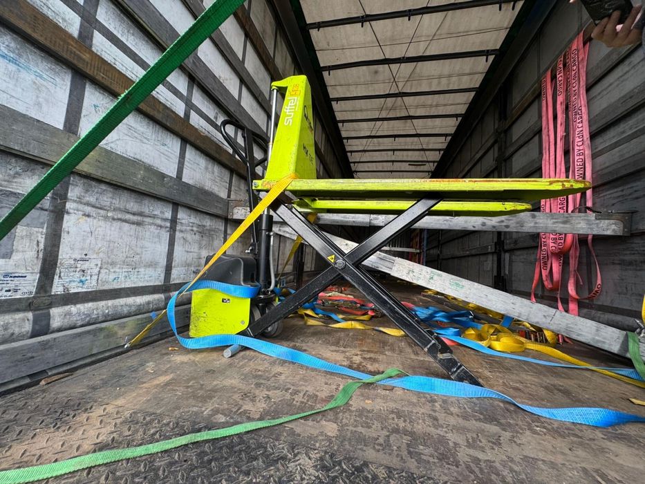 Liza,transpalet tip foarfece