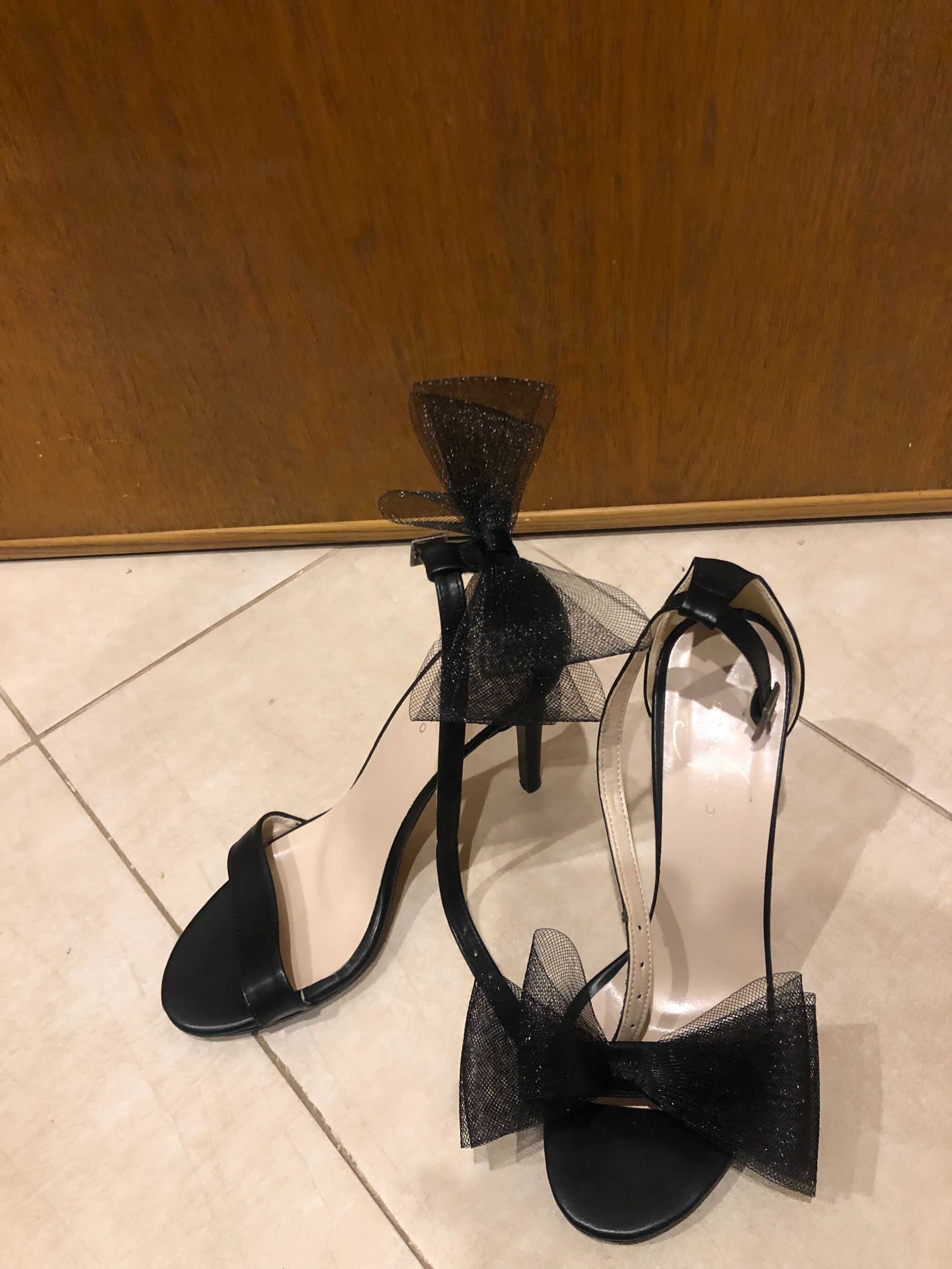 Официални черни обувки на ток с панделка 39 номер