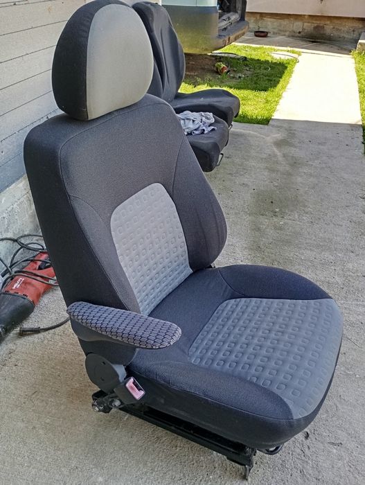 Scaune Bancheta Doblo 7 locuri scaun Fiat