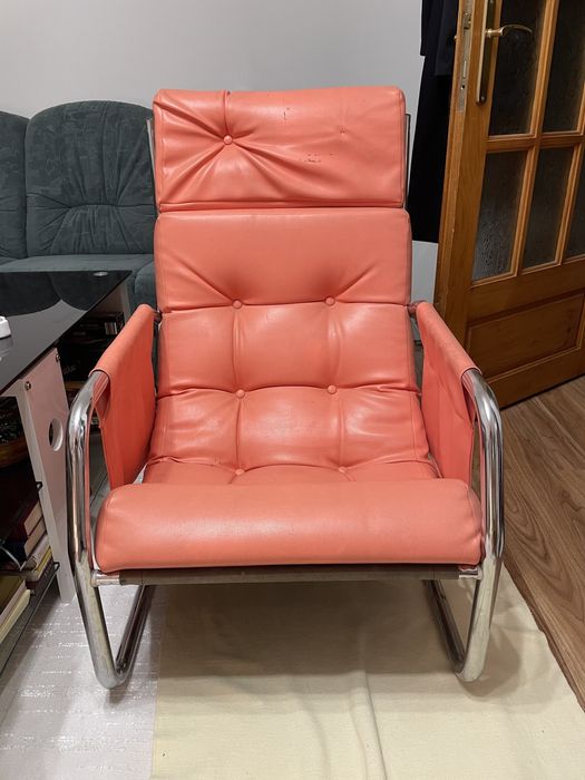 Vand fotoliu cu compartimente