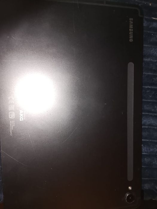 Samsung Galaxy Tab S9+5G 12.4" — на запчасти, материнка живая