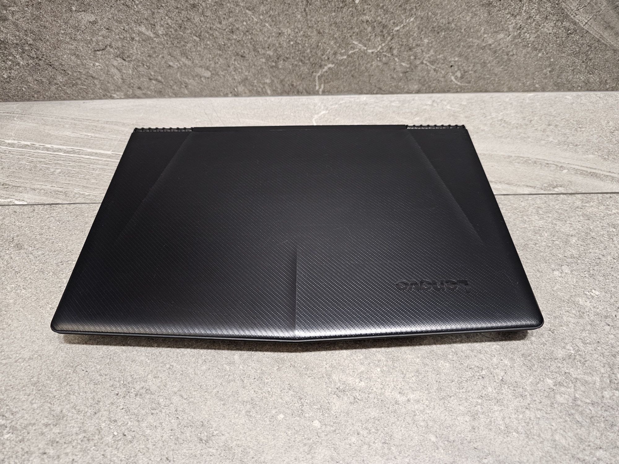 Отличный Ноутбук Lenovo Legion (core i5/HD 1Gb/8ОЗУ/256+500 SSD)