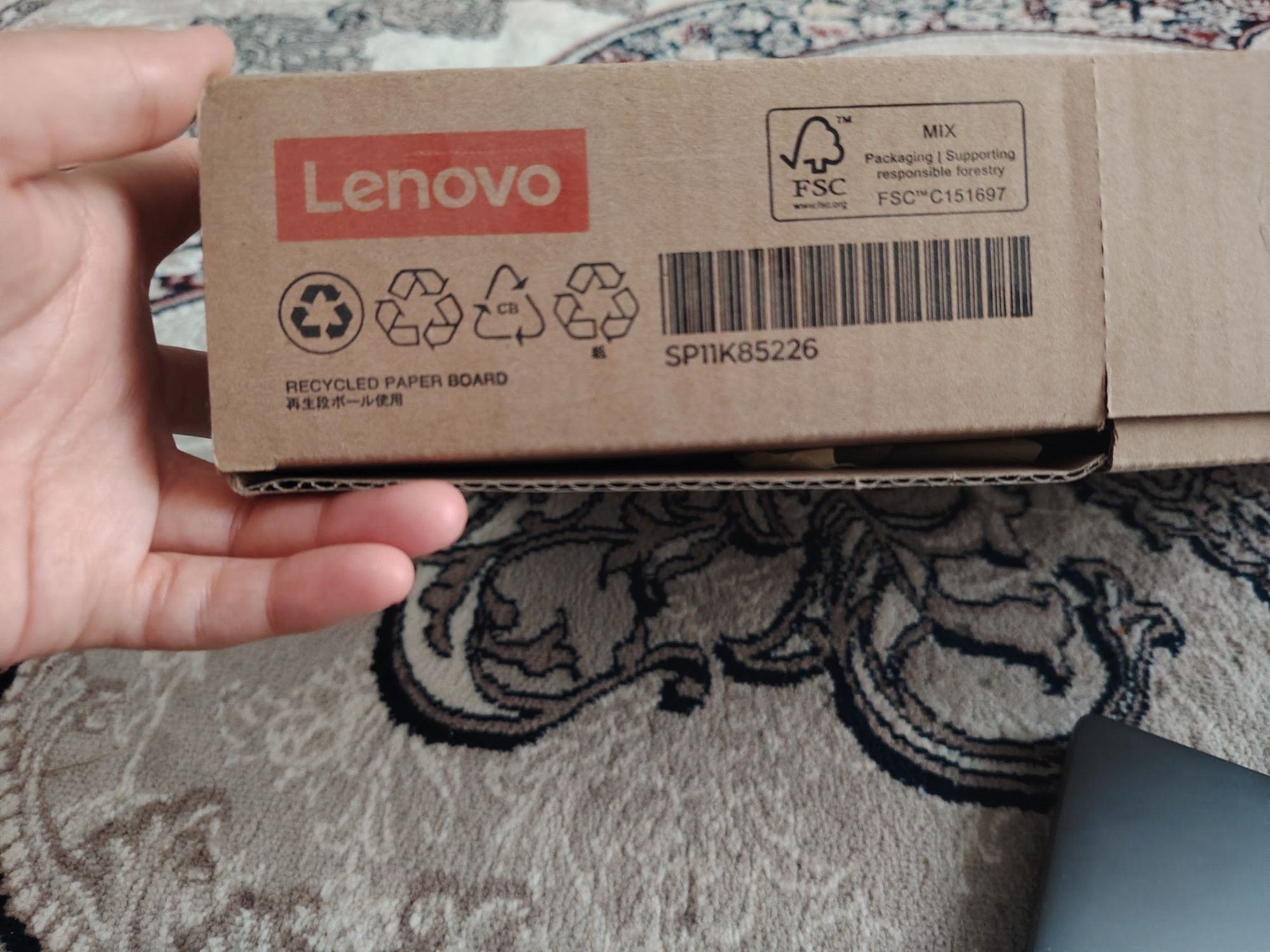 Lenovo Core i3 13 avlod 8GB RAM  256GB SSD