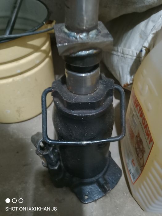 Продам домкрат гидравлический