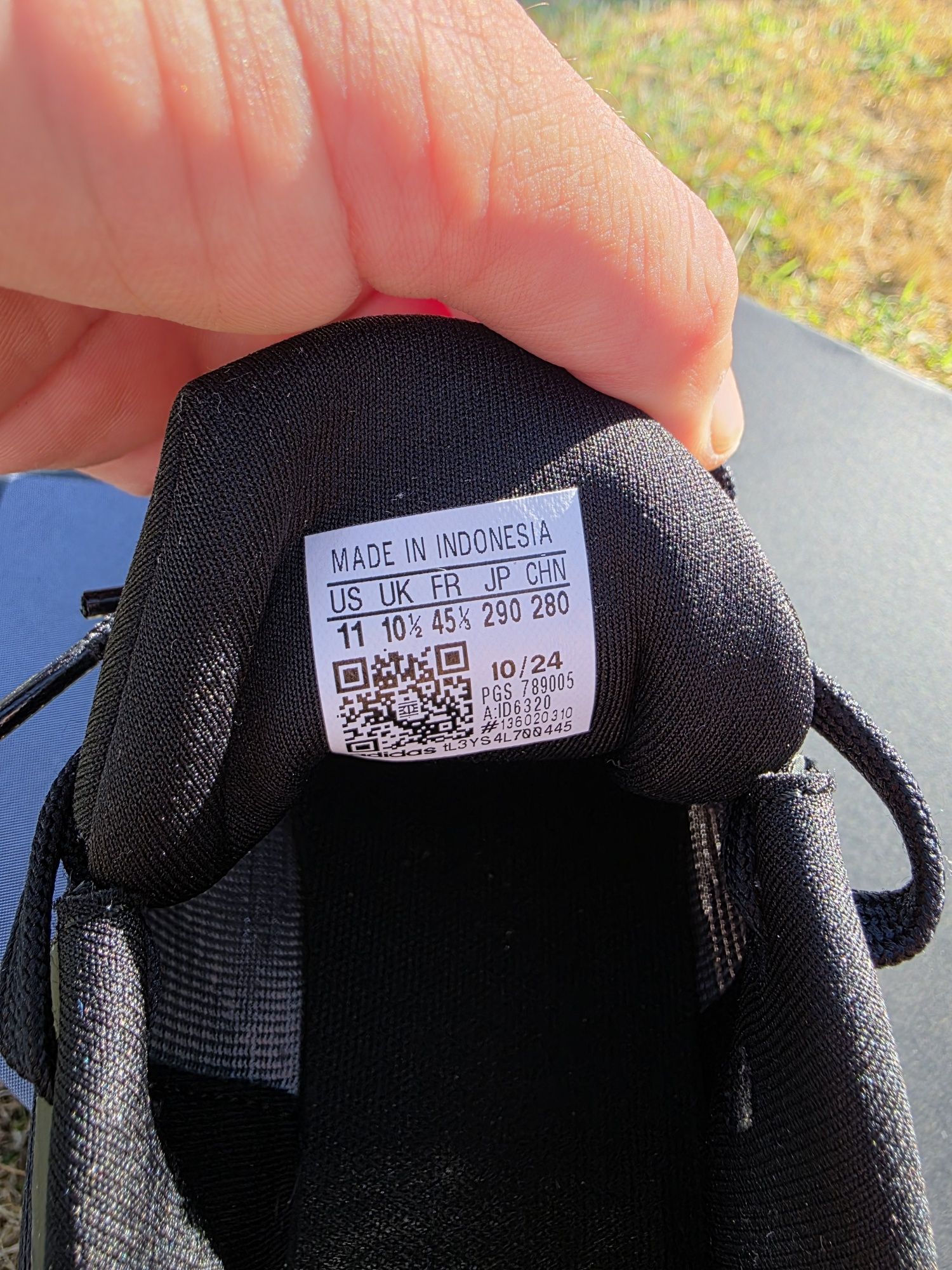 Adidas Questar 3
