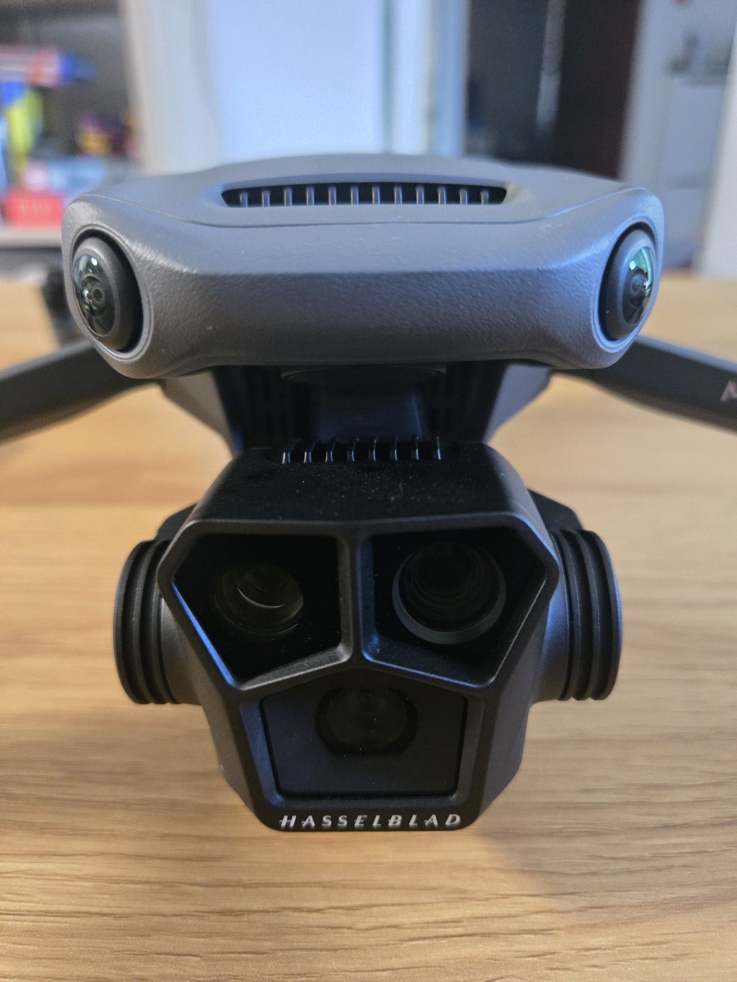 DJI Mavic 3 Pro Fly More Combo Перфектно състояние + 2 години гаранция