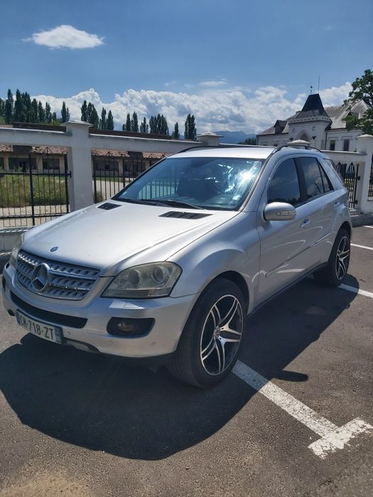 Mercedes-Benz ML 280