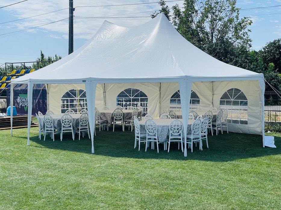 Corturi de inchiriat