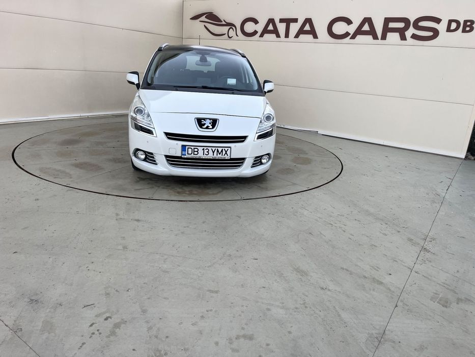 Peugeot 5008 Peugeot 5008 2.0HDI, 150CP, Panoramic, Navi, Head Up, Pilot, 7LOCURI