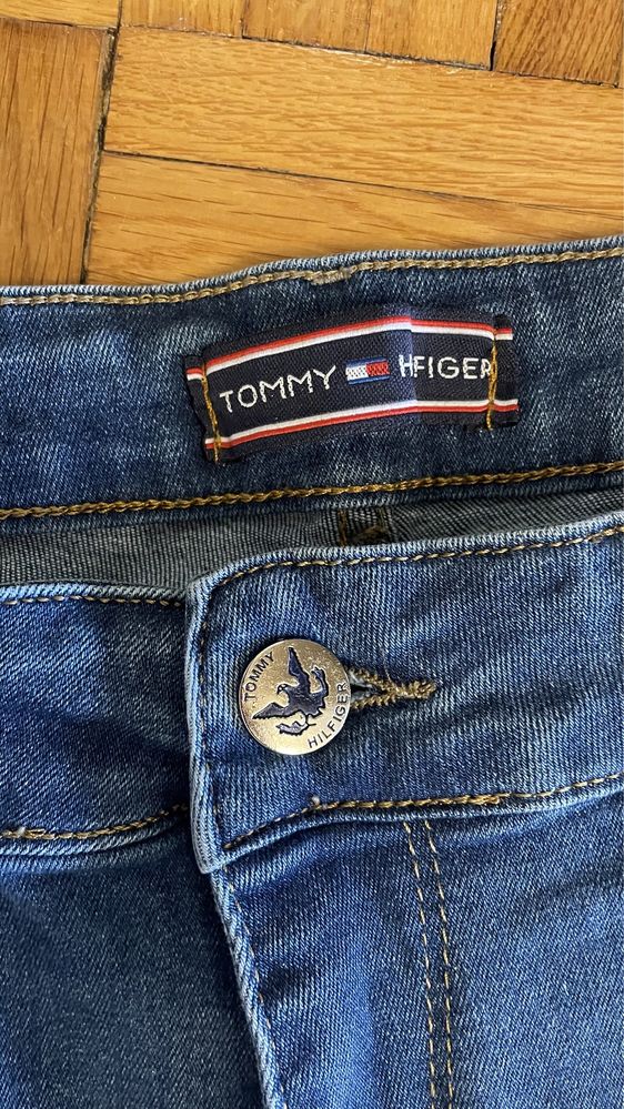 Blugi de dama Tommy Hilfiger