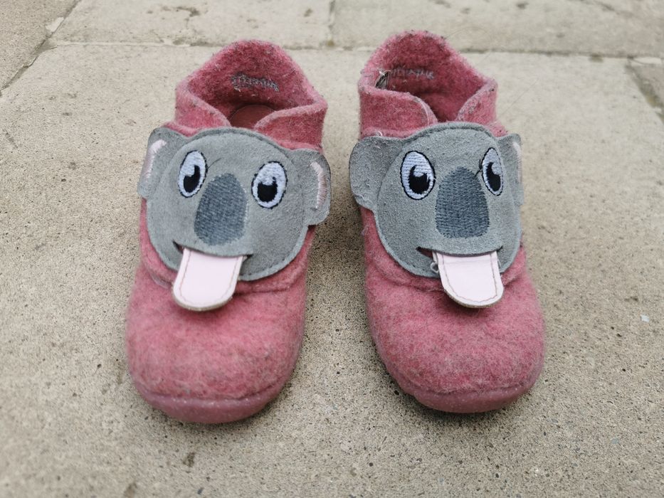 Papuci de casă / Pantofi de interior Superfit, fete, mărimea 21