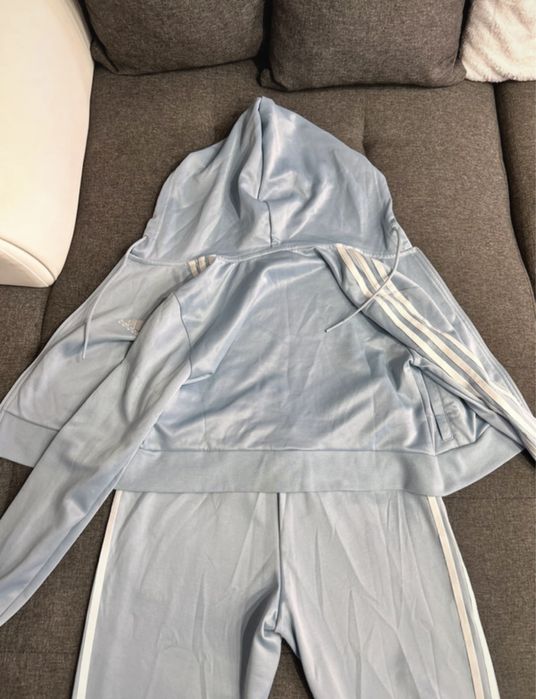 Trening Adidas Baby Blue Dama