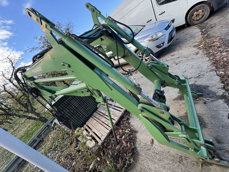 Vand incarcator fendt cargo