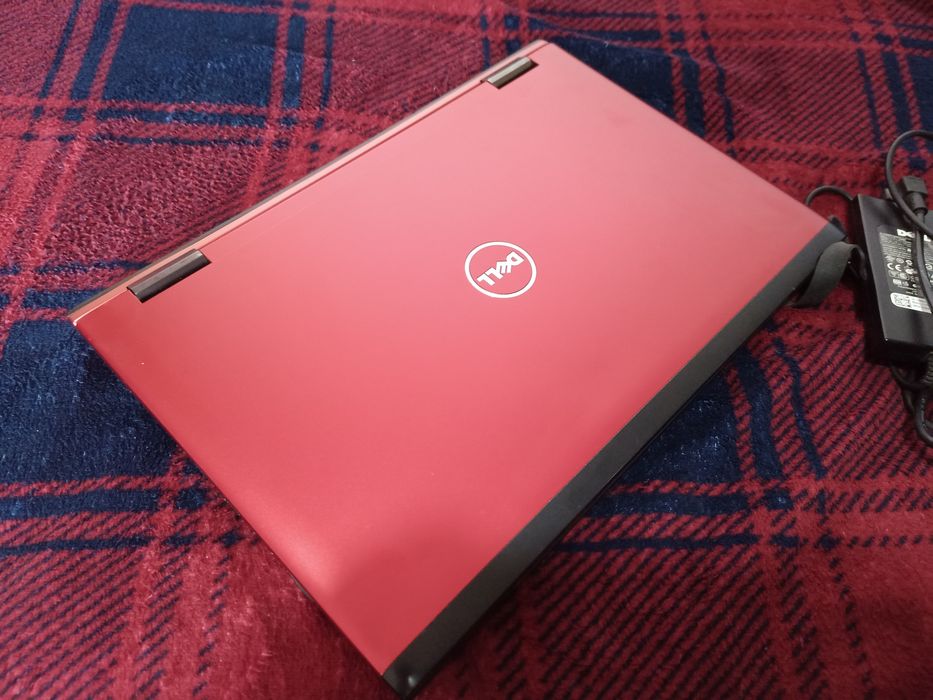 Laptop Dell vostro 3750 intel i5 generatia 2.