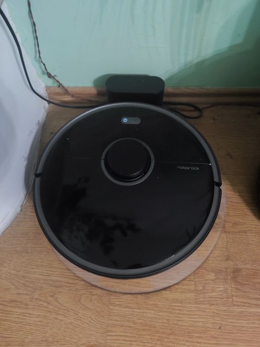 Прахосмукачка робот