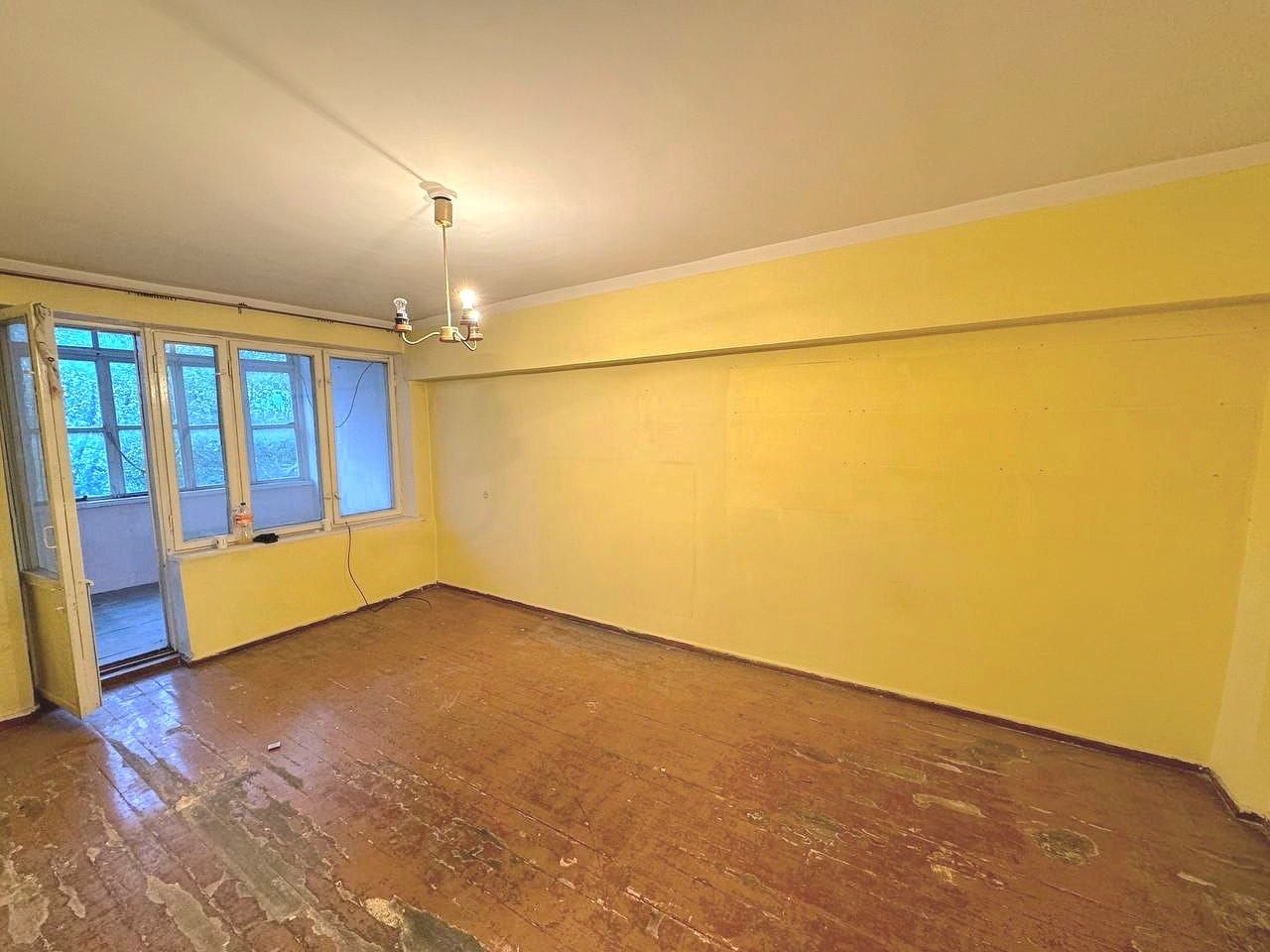 Продаю 2х ком квартиру Юнусабад Шахристан метро