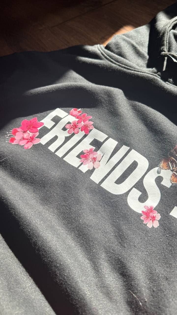 Кофта Vlone    .