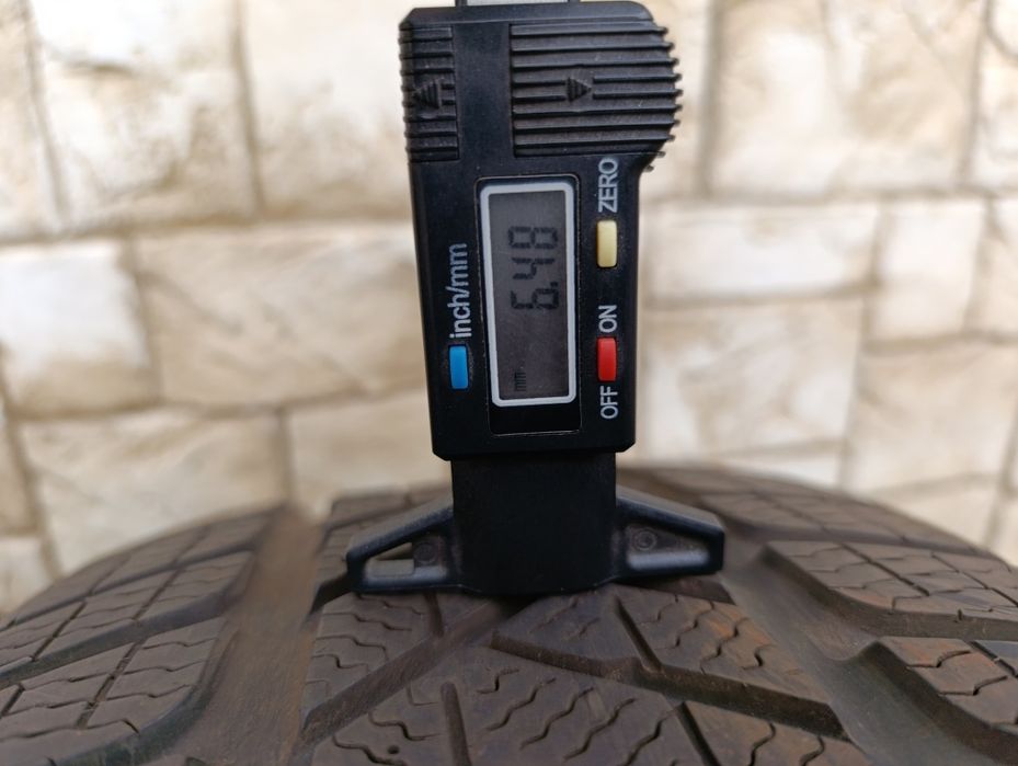 Зимни гуми Pirelli 235/40/18 Sottozero 3
