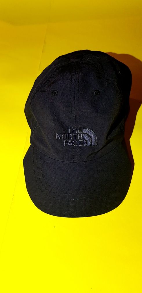 Шапки  Arc'teryx  North Face