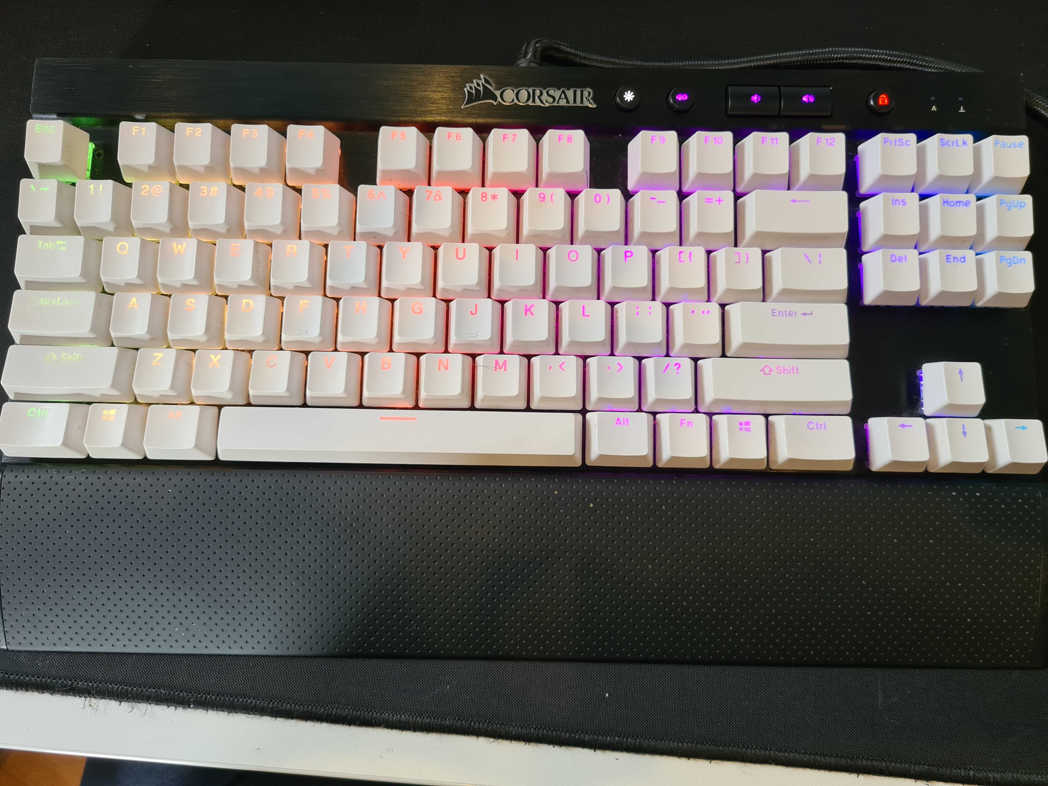 Corsair K65 Rapidfire