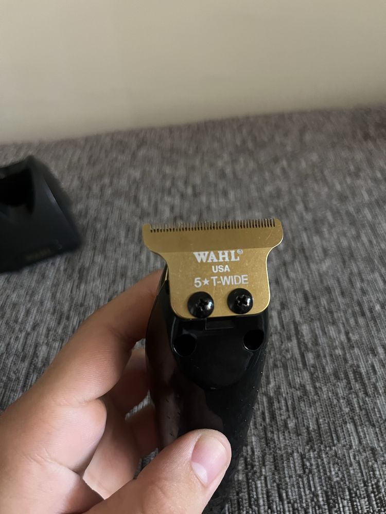 WAHL DETAILER GOLD + СТАНЦИЯ златен тример вал jrl gamma sc