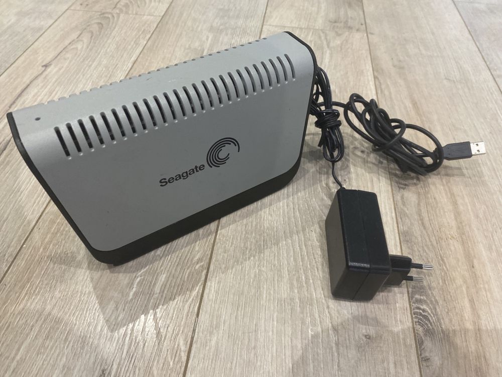 Външен хард диск 250gb Seagate