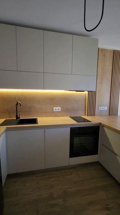 Дава се под наем Двустаен апартамент в София, Студентски град - 65 кв.м за 700 € - Снимка #2