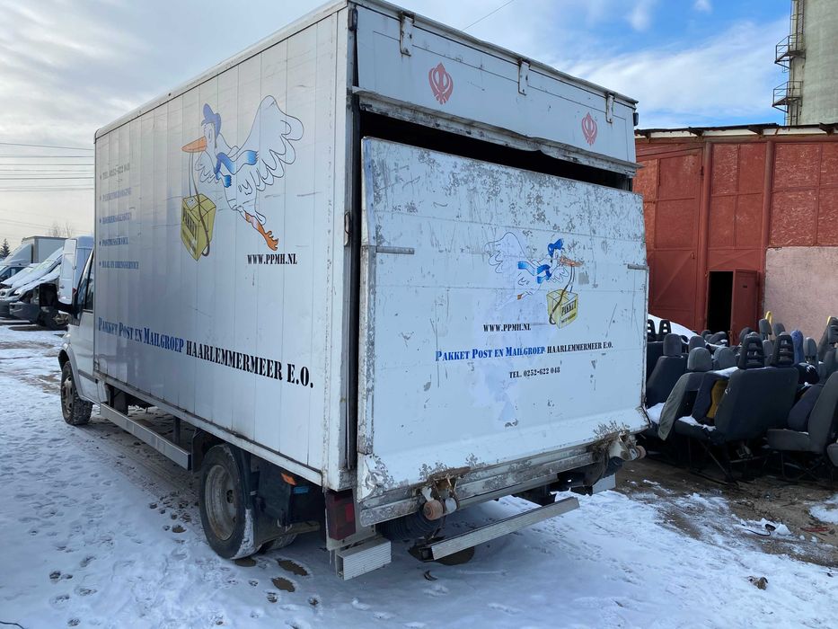 Cabina simpla Cub 10 europaleti Patrat Lada FORD TRANSIT 2.4 TDDI 2002