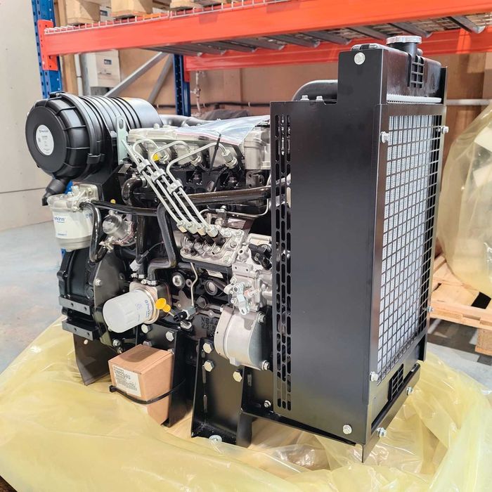 vand motor nou Perkins 404D-22 GN