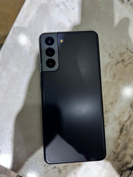 Samsung S21 самсунг с21