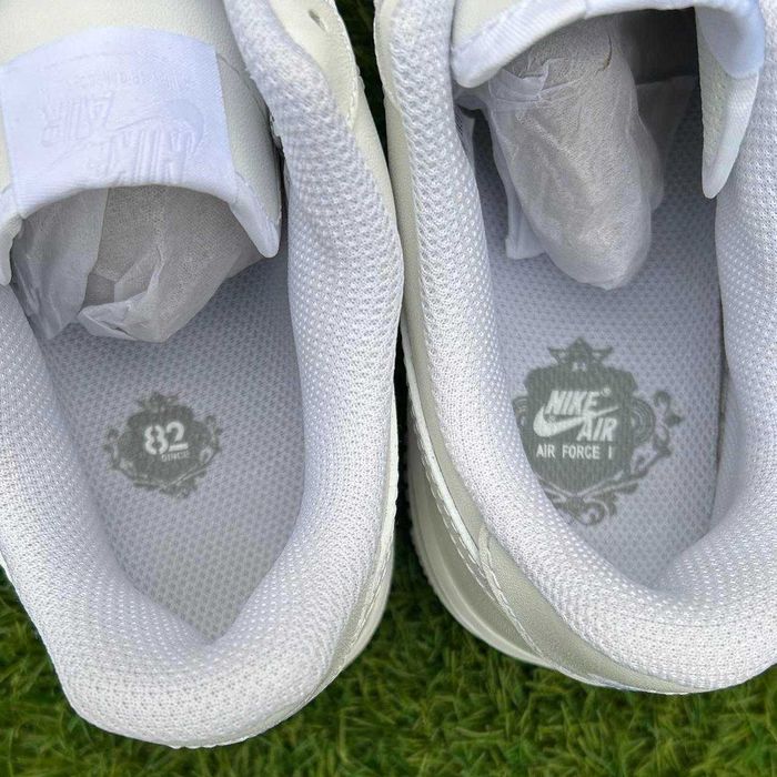 Nike Air Force 1 – noi, albi, unisex