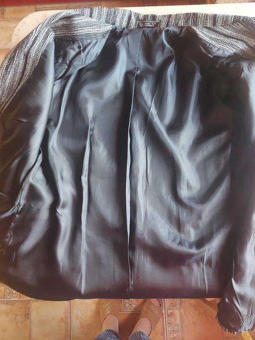 Продавам ново дамско сако