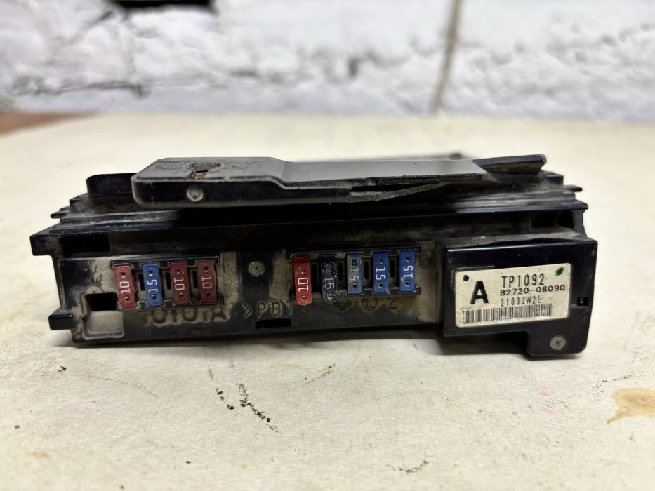 Продам блок света на Тойота Камри 40