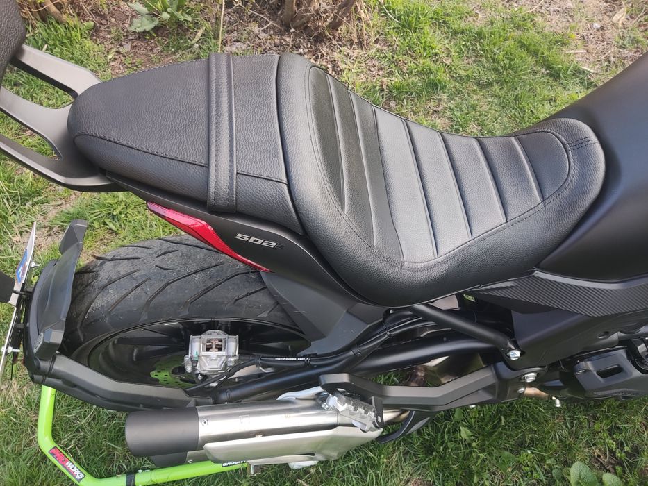 Benelli 502c Cruiser