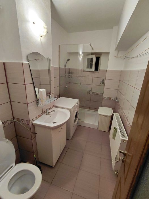 Apartament 2 camere de închiriat